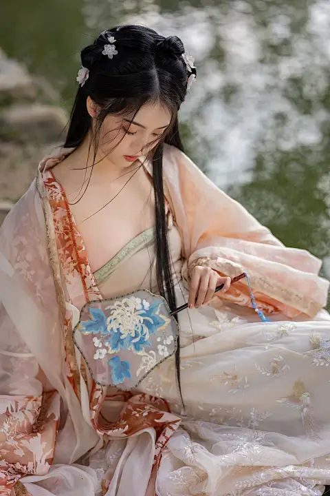 每日大赛参赛佳丽